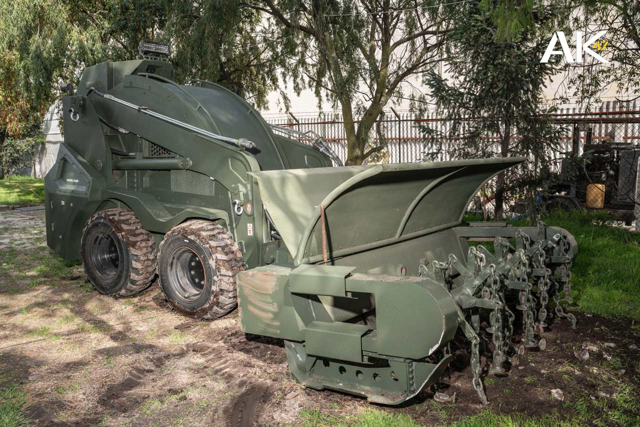 AKTUELLE-BOZENA-DE-MINING-UNIT-2